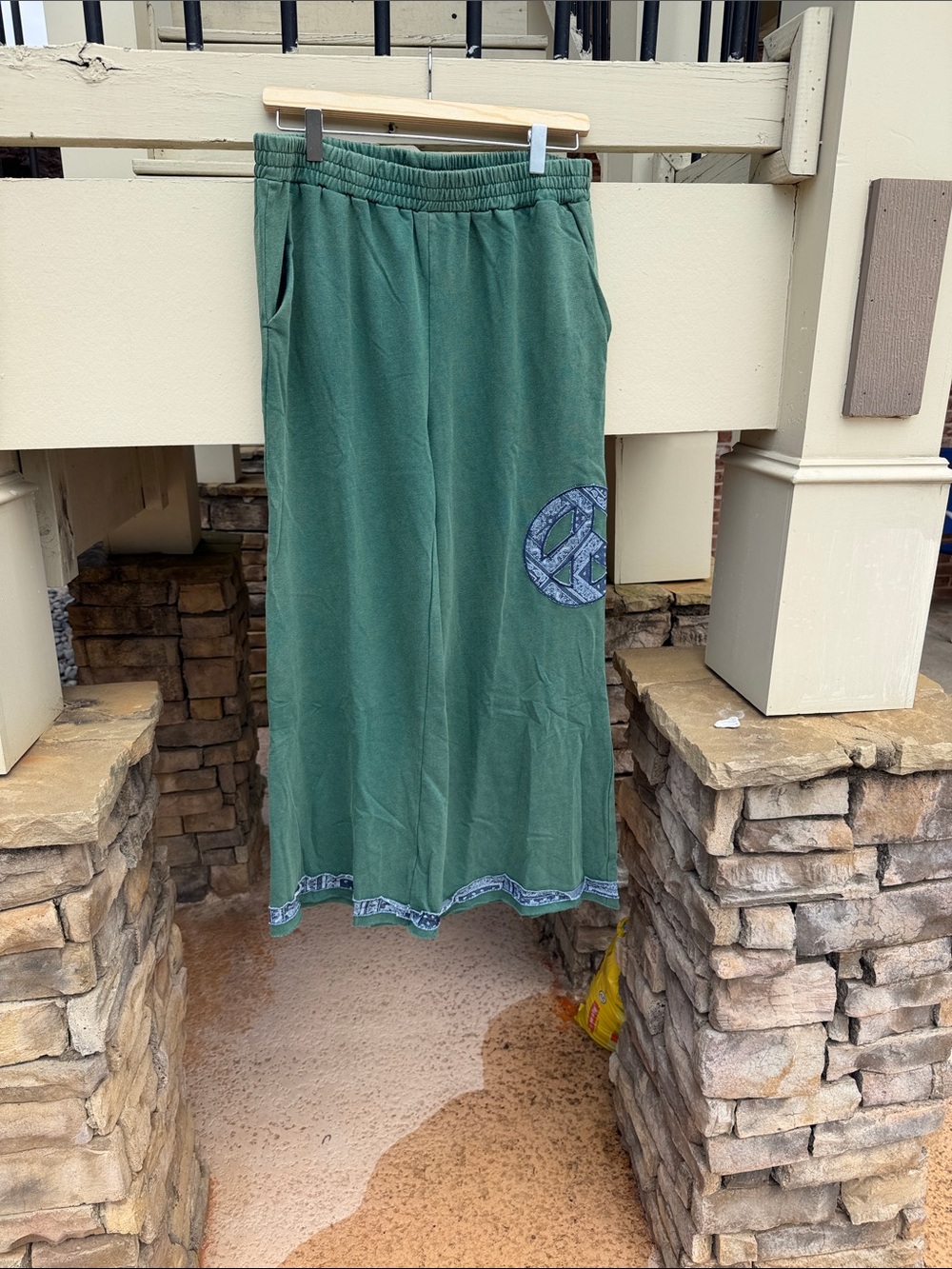 Umgee Casual Green Maxi pants with Peace Patch Detail